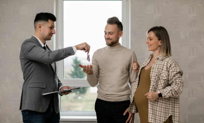 Sell Without Stress: Why Choosing to Buy Houses for Cash Is a Smart Move