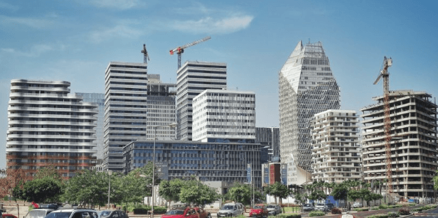 The Expectations of Experienced Professionals in the Moroccan Job Market